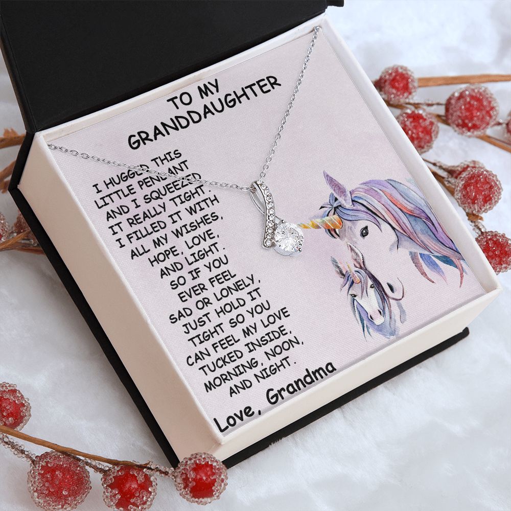 TO MY GRANDDAUGHTER, LOVE KNOT NECKLACE WITH MESSAGE CARD FOR GRANDDAUGHTER, BIRTHDAY GIFT FOR HER, FROM GRANDMA
