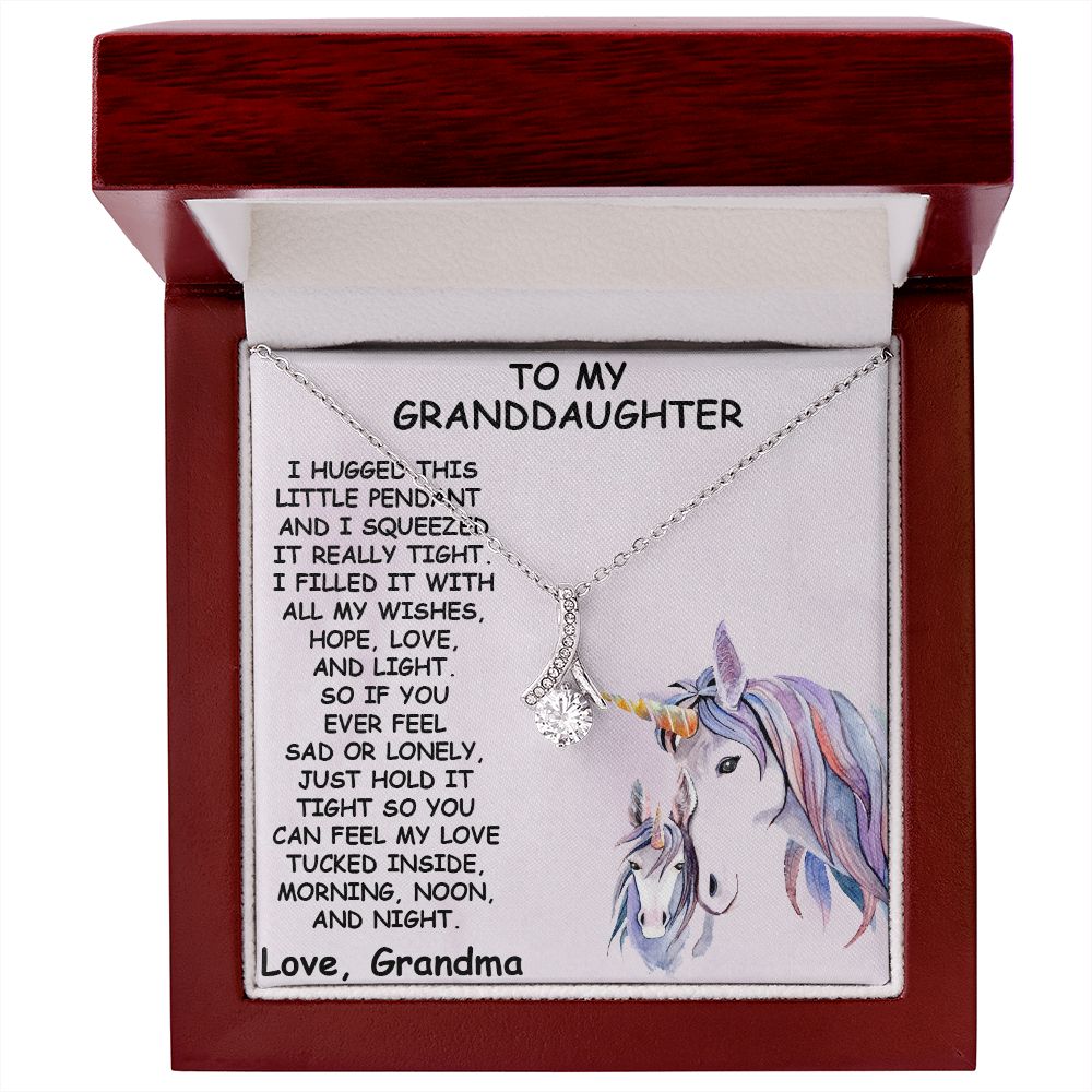 TO MY GRANDDAUGHTER, LOVE KNOT NECKLACE WITH MESSAGE CARD FOR GRANDDAUGHTER, BIRTHDAY GIFT FOR HER, FROM GRANDMA