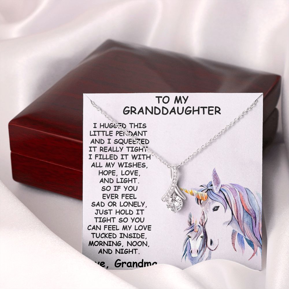 TO MY GRANDDAUGHTER, LOVE KNOT NECKLACE WITH MESSAGE CARD FOR GRANDDAUGHTER, BIRTHDAY GIFT FOR HER, FROM GRANDMA