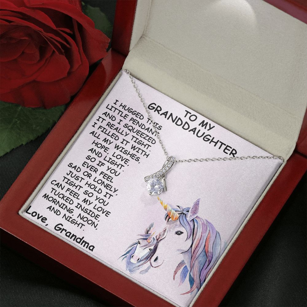 TO MY GRANDDAUGHTER, LOVE KNOT NECKLACE WITH MESSAGE CARD FOR GRANDDAUGHTER, BIRTHDAY GIFT FOR HER, FROM GRANDMA