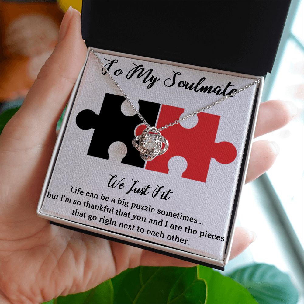TO MY SOULMATE WE JUST FIT, INTERLOCKING HEART NECKLACE, FOR COUPLES, BIRTHDAY GIFT FOR HER, NECKLACE WITH MESSAGE CARD