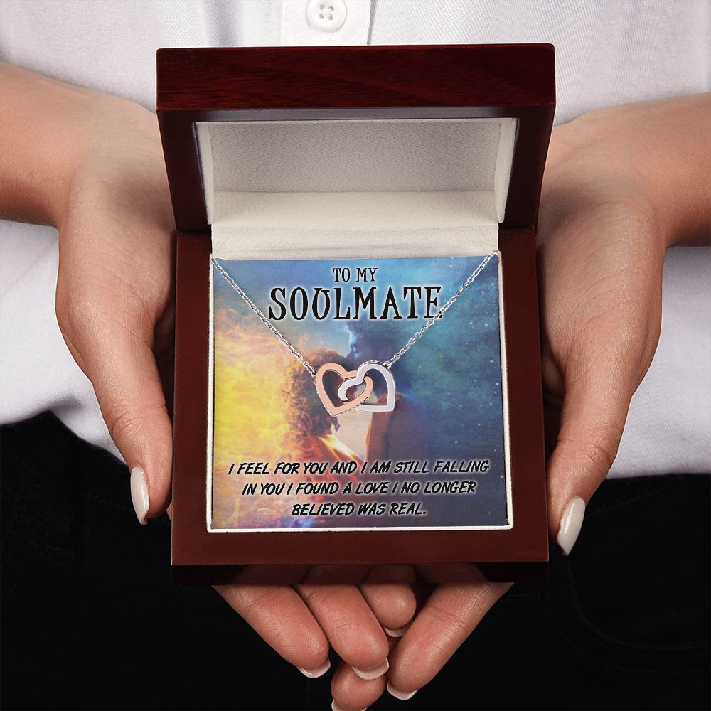 TO MY SOULMATE, INTERLOCKING HEART NECKLACE, FOR COUPLES, BIRTHDAY GIFT FOR HER, NECKLACE WITH MESSAGE CARD