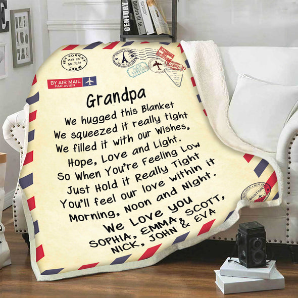 Personalized Postcard Message Blanket For Grandma/Mom/Grandpa/Papa - Customized With Your Nick (Mom, Mimi, Gigi etc.) & Grand Kids/Kids Names