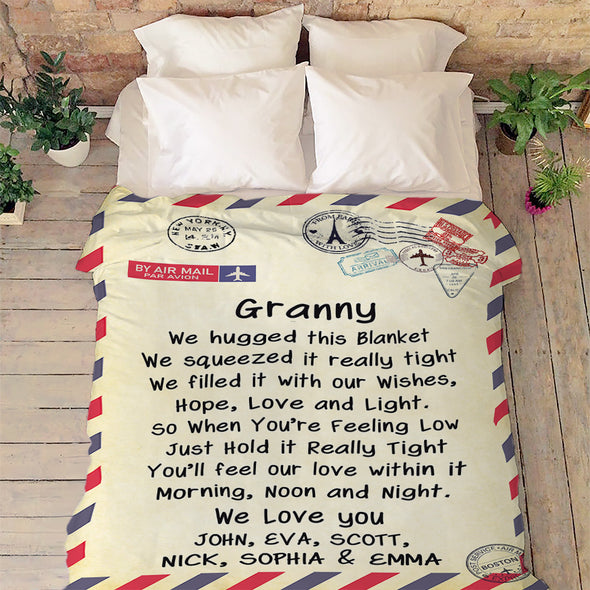 Personalized Postcard Message Blanket For Grandma/Mom/Grandpa/Papa - Customized With Your Nick (Mom, Mimi, Gigi etc.) & Grand Kids/Kids Names