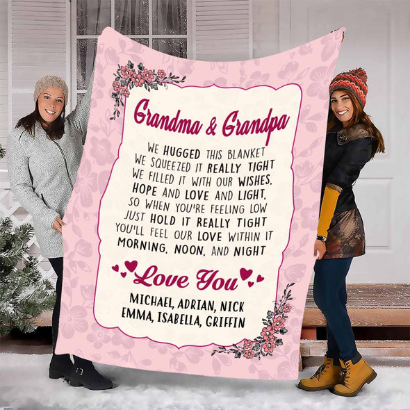 We Love You Grandma/Grandpa/Mom/Granny/Grandma And Grandpa personalized Blanket With Grandkids And Kids Name.