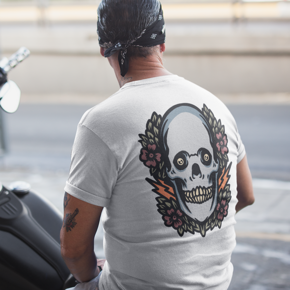 Unisex T-Shirt With Skull And Roses