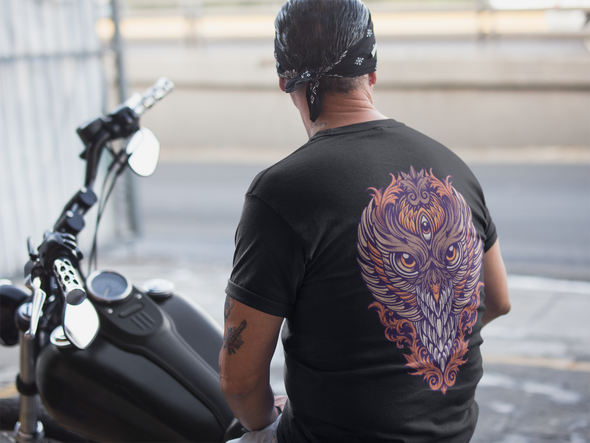 Unisex T-shirt With King Owl Colorful Ornaments