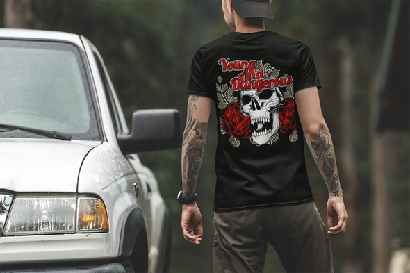 YOUNG & DANGEROUS Unisex T-shirt