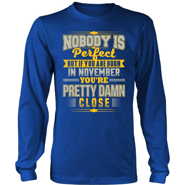 T-shirt - BORN IN NOVEMBER SHIRT